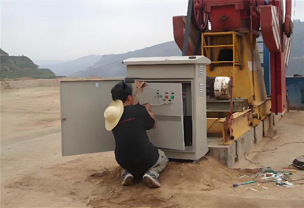 抽油機變頻控制系統(tǒng)